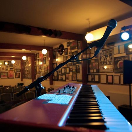 Green Hotel Kinross Bagian luar foto