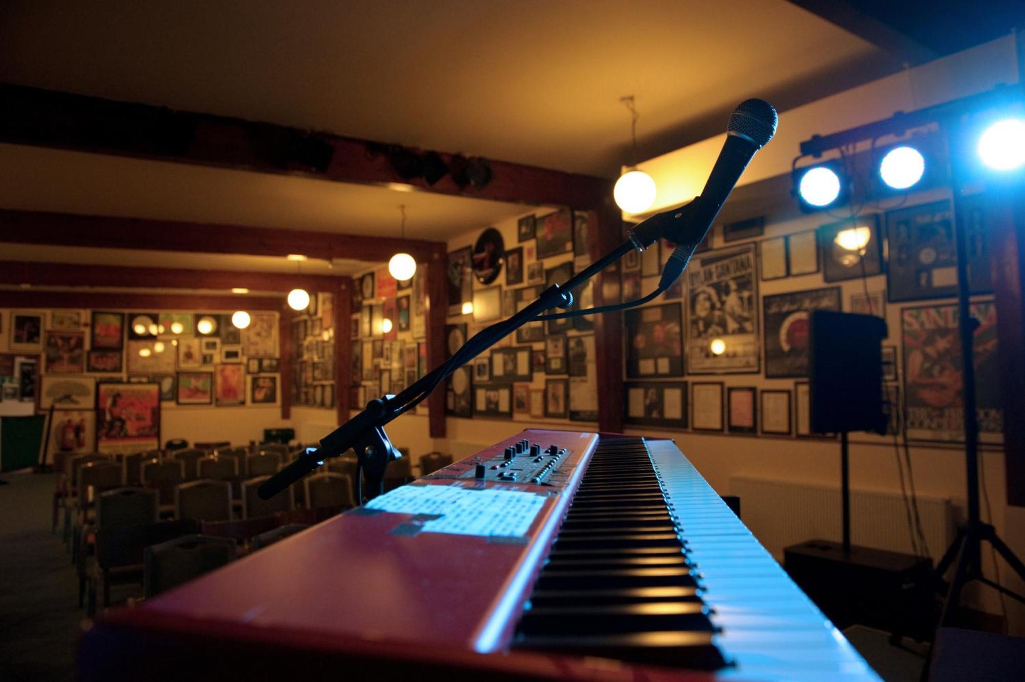 Green Hotel Kinross Bagian luar foto