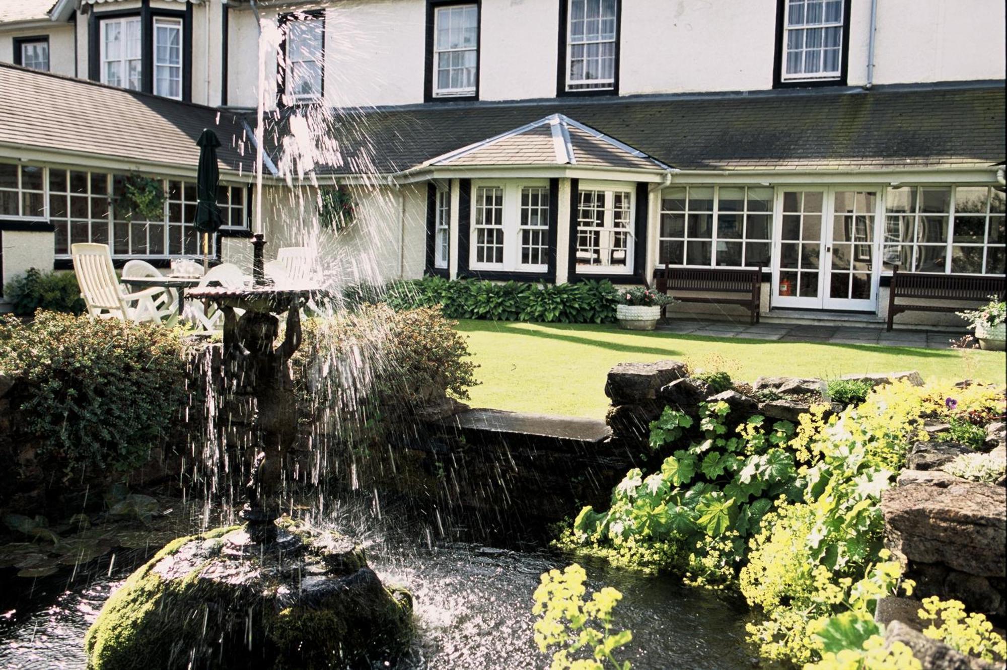 Green Hotel Kinross Bagian luar foto