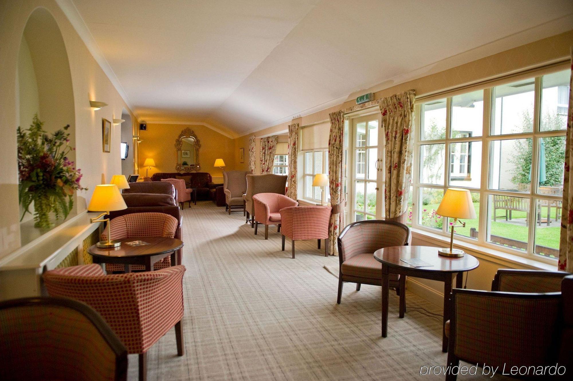 Green Hotel Kinross Bagian luar foto