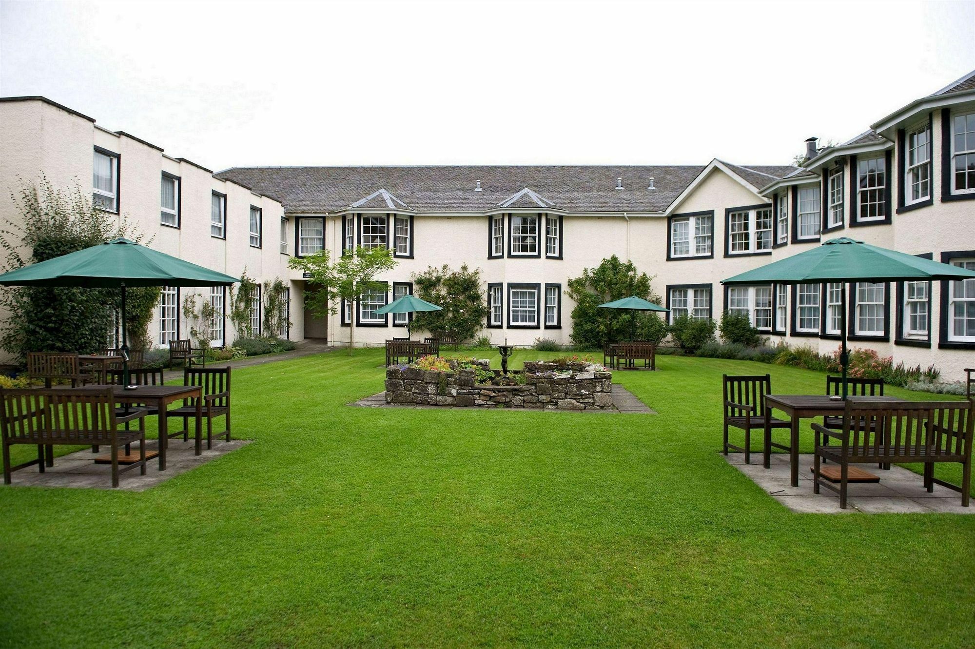 Green Hotel Kinross Bagian luar foto